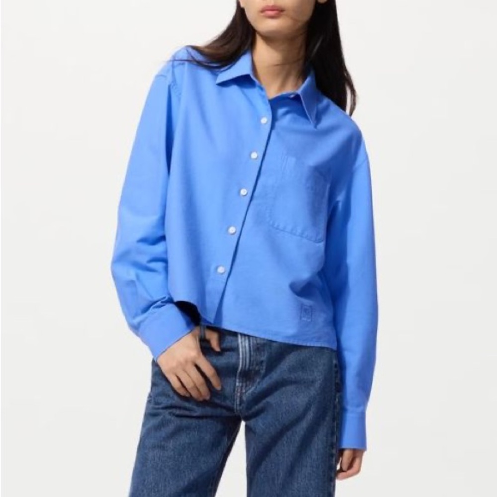 Uniqlo JWAnderson Boxy Oxford Button Down Shirt - 64 Blue